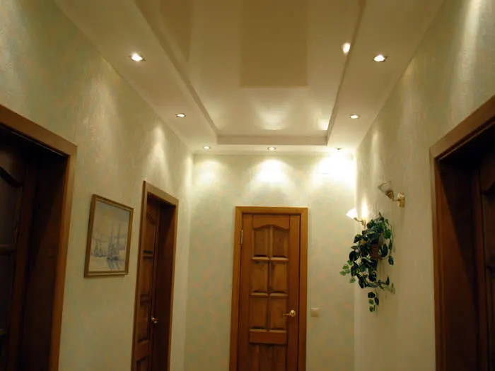 Tavane extensibile hol · 8